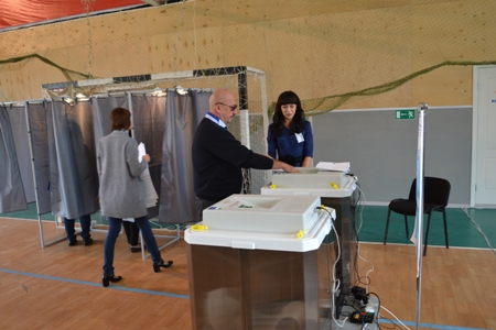 выборы голосуют с помощью КОИБ
